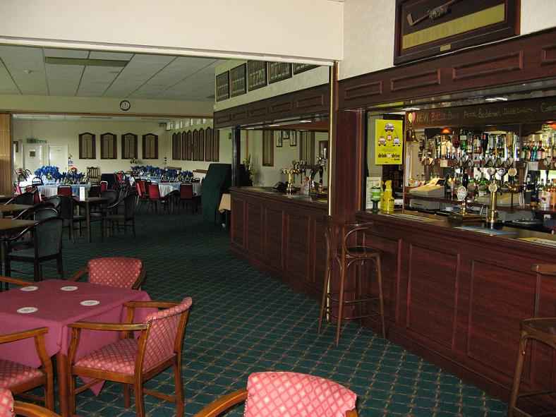 Bar Heaton Moor Golf Club